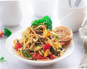 Veg Aglio E Olio Spaghetti