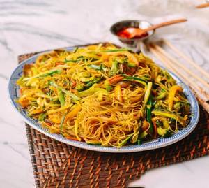 Singapuri Noodles