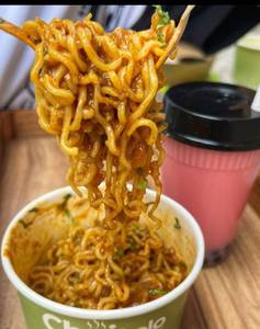 Family Pack Maggi(full)js