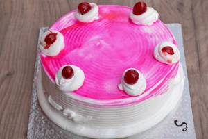 Strawberry Cake - 500Gms