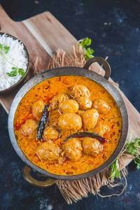 Dum Aloo Kashmiri Stuffed