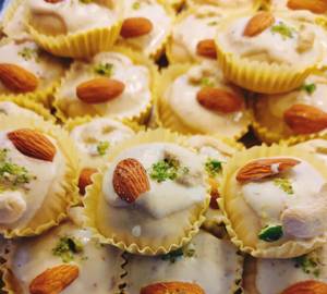 Hashtag@ Nolen Gur With Dry Nut 1 Pcs