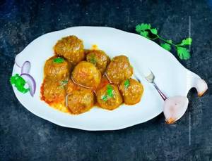 Dum Aloo Kashmiri 