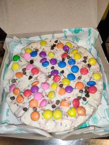 Gems Waffle Cake(single Layer)