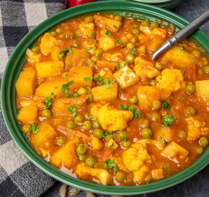 Aloo Gobi Mutter