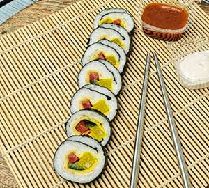 Eoomuk Kimbap |  Kimbab | Kimbap | Korean Sushi | Sushi | Korean Roll