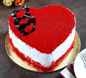Eggless Lovely Red Velvet Cake