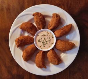 Paneer Kurkure Momos [8 Pieces]
