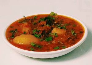 Punjabi Aloo Vadiya Sabzi (gravy)