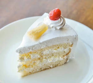 Pineapple pastry