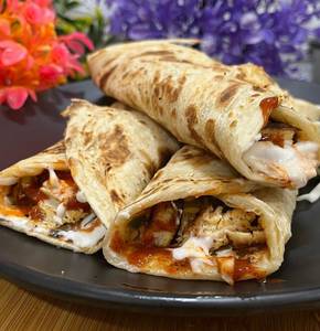 Chicken Schezwan Cheesy Roll