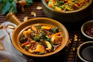 Schezwan Chilly Tofu With Vegetables & Cashewnuts