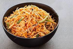 Egg Schezwan Noodles
