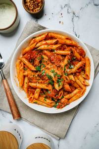 Red Sauce Chicken Pasta