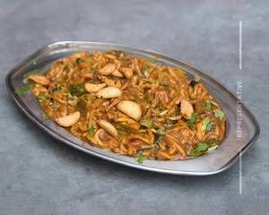 Kathiyawadi Sev Lasan Nu Shaak