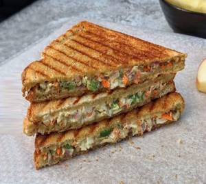 Paneer Makhani Sandwich