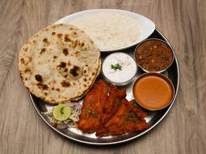 Rawas Thali    [Chefs Recommended] 