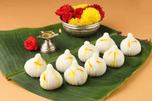 Ukadiche Modak (6 Pcs)