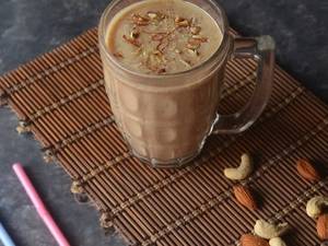Dry Fruit Shake