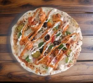 Paneer tikka pizza