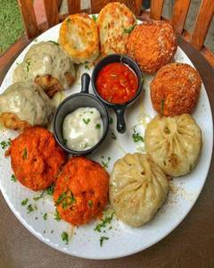 Paneer Momo Platter
