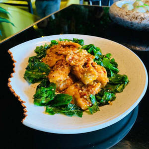 Sliced Garlic Chicken