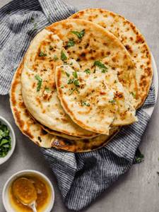 Cheese Naan 