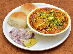 Double Vada Usal Pav