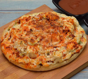 Tandoori Paneer Tikka Pizza