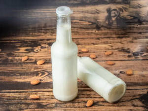 Badam milk juice [400 ml]