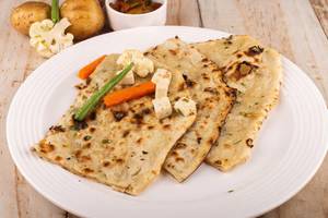 Stuffed Kulcha (1 Pc)