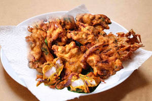 Aloo Pyaaz Pakora