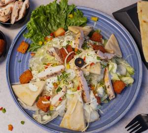 Greek Caesar Non Veg Salad