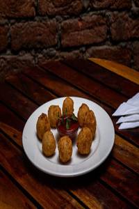 Cheesy Jalapeno Balls