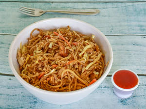 Dhaba Chicken Noodles 