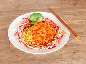 Veg Schezwan Chop Suey