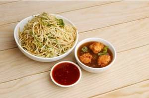 Mix Noodles + Chicken Manchurian