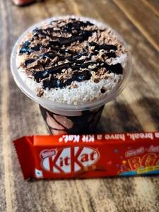 Kit Kat Shake