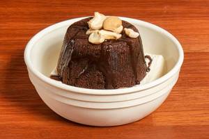 Choco Lava Cake With Vanilla Ice Cream