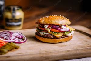 Peri Peri Paneer Cheese Burger