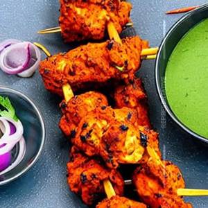 Chicken Tikka Makhamali Masala                   