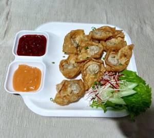 Veg Tandoori Momos [6Pieces]