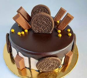 Oreo Kitkat Chocolate Cake (450 Gms)