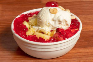 Special Fruit Salad With Ice Cream
