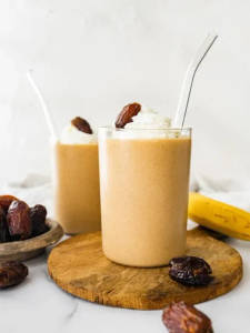 Banana Dates Smoothie