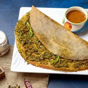 Capsicum Chilly Garlic Dosa