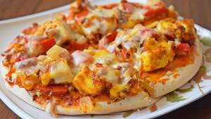 Paneer Crunch Pizza
