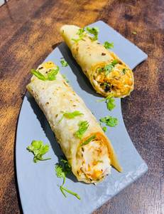 Egg paneer roll