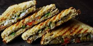Veg Cheese Grilled Sandwich