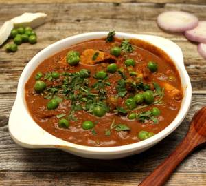 Mattar Paneer
